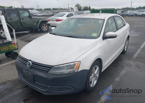 2014 Volkswagen Jetta 2.0L Tdi из США, поврежденный, VIN 3VWLL7AJ5EM359043